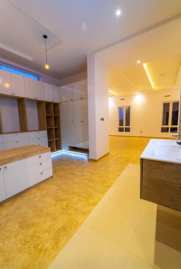 Brand New Beautifully Designed 5 Bedroom Semi Detached Duplex with BQ