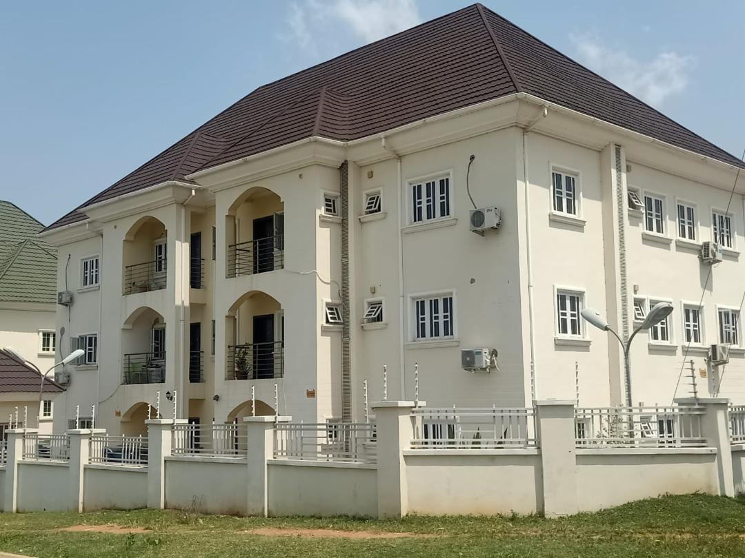 6 Units of 3-Bedroom Flats for Sale in Wuye – Prime Location